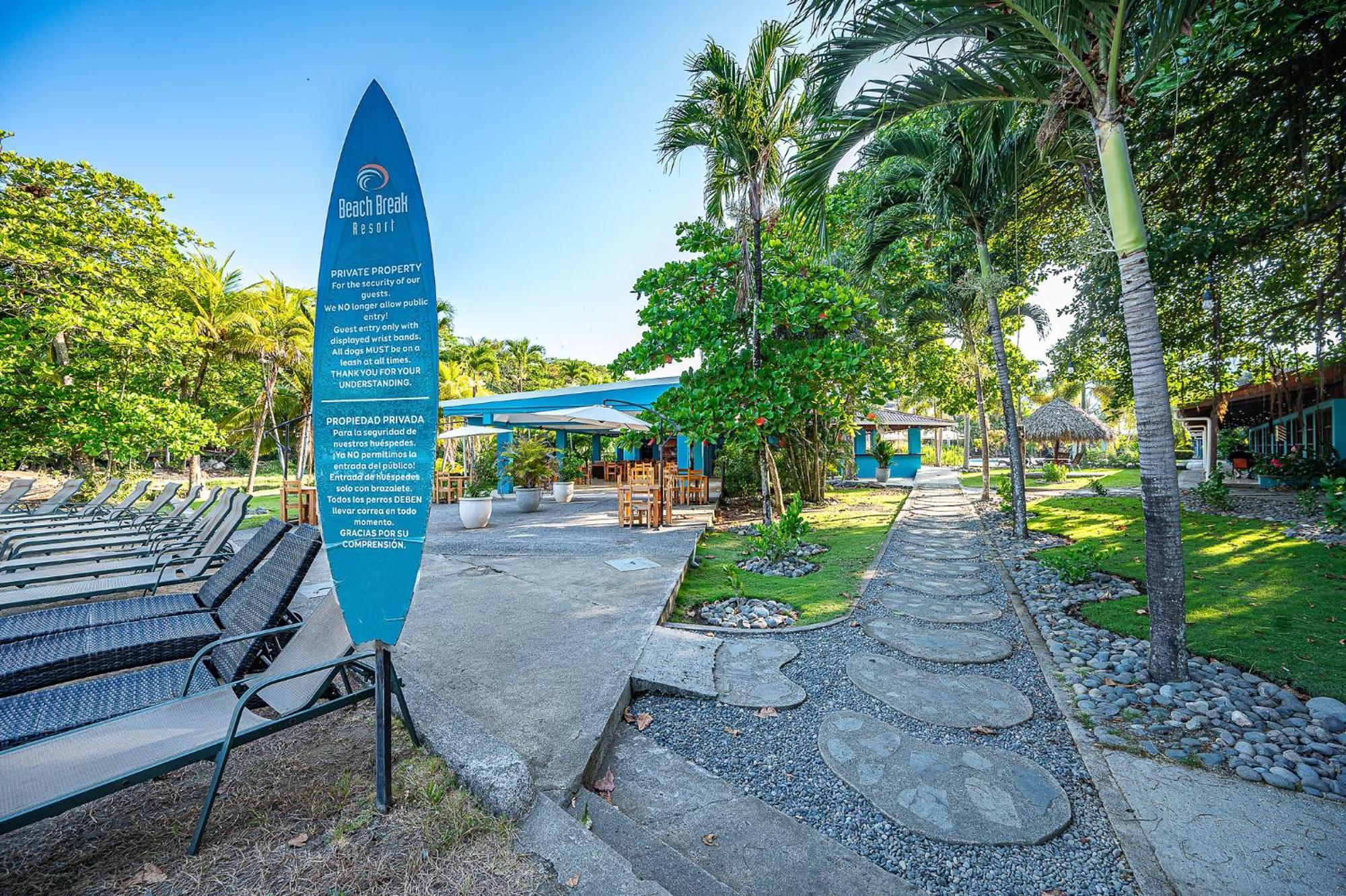 Beach Break Resort & Cr Surf Camp Jacó Buitenkant foto