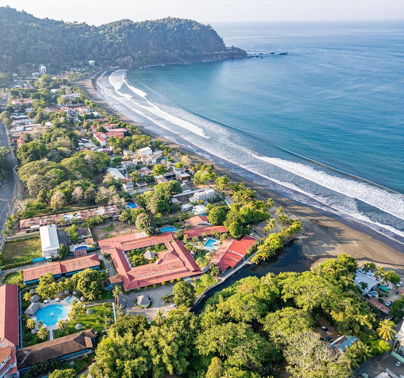 Beach Break Resort & Cr Surf Camp Jacó Buitenkant foto